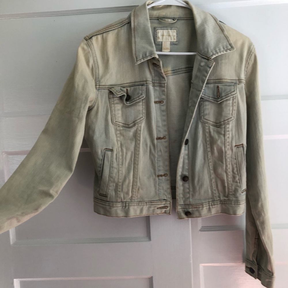 Forever 21 CROP Jean Jacket